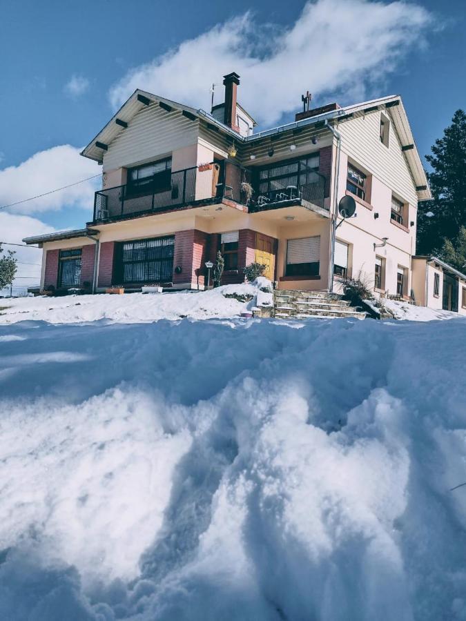 Pinto Casa Hostel & Bar Ескуел Екстериор снимка